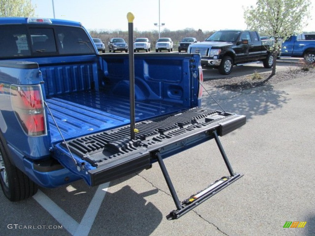 2011 Ford F150 FX4 SuperCab 4x4 Tailgate Step Photo #62946363