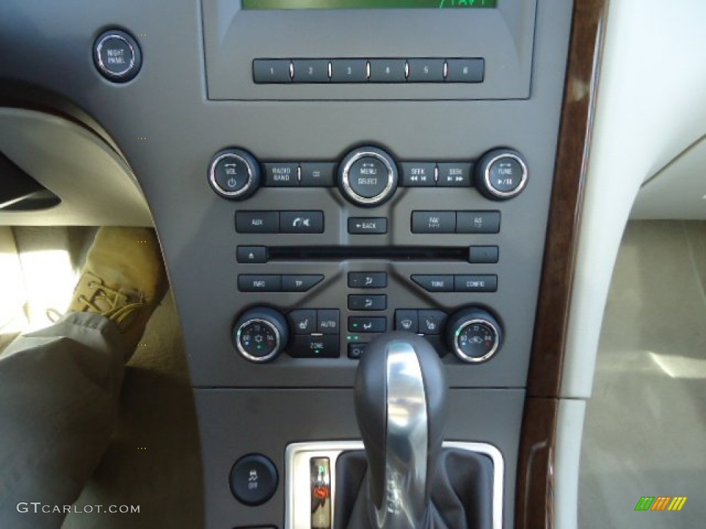2011 Saab 9-5 Turbo4 Premium Sedan Controls Photo #62947564