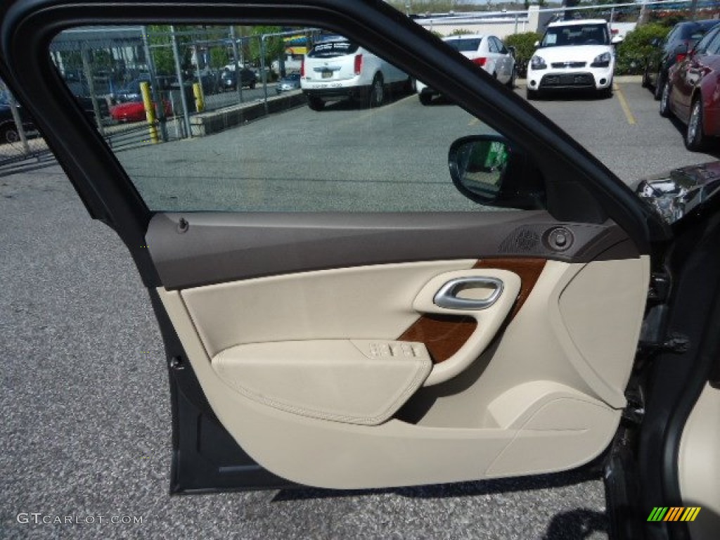 2011 Saab 9-5 Turbo4 Premium Sedan Parchment Door Panel Photo #62947657
