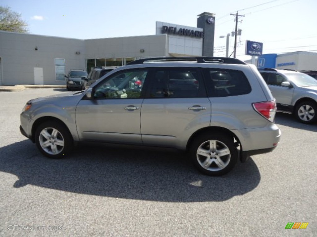 2009 Forester 2.5 X Limited - Spark Silver Metallic / Platinum photo #9