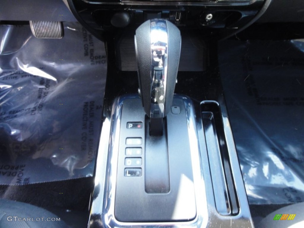 2010 Escape XLT V6 Sport Package 4WD - Sangria Red Metallic / Charcoal Black photo #35