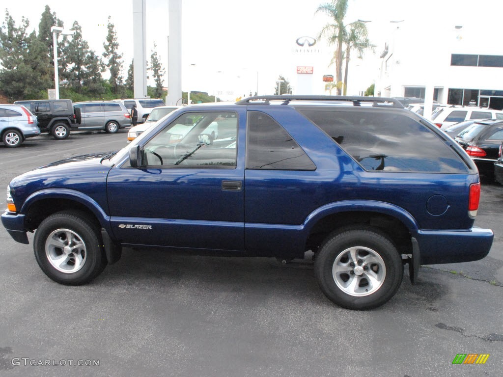 Indigo Blue Metallic 2004 Chevrolet Blazer LS Exterior Photo #62950599