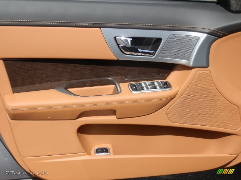 2012 Jaguar XF Supercharged London Tan/Warm Charcoal Door Panel Photo #62953170