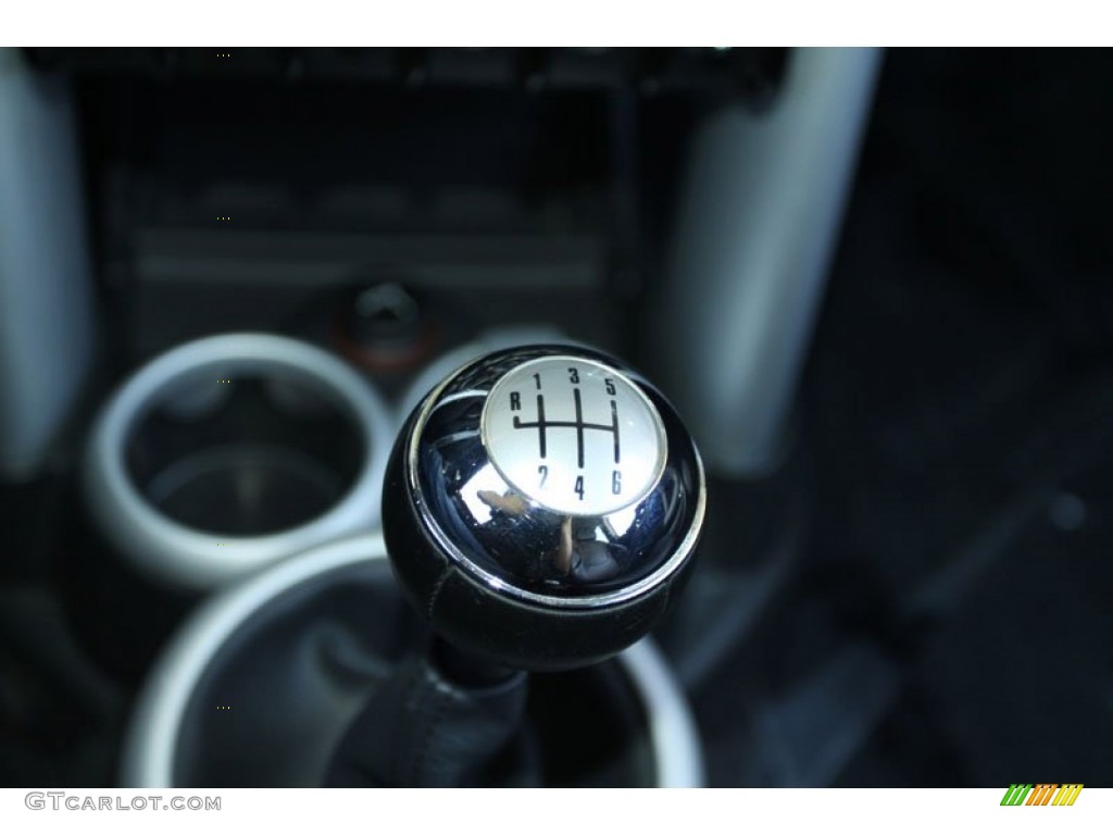 2006 Mini Cooper S Hardtop 6 Speed Manual Transmission Photo #62953514