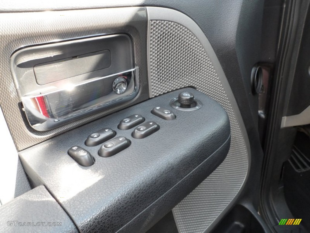 2004 F150 FX4 SuperCab 4x4 - Dark Shadow Grey Metallic / Black/Medium Flint photo #35