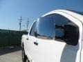 2004 White Nissan Titan SE Crew Cab 4x4  photo #17