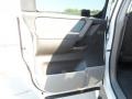 White - Titan SE Crew Cab 4x4 Photo No. 31