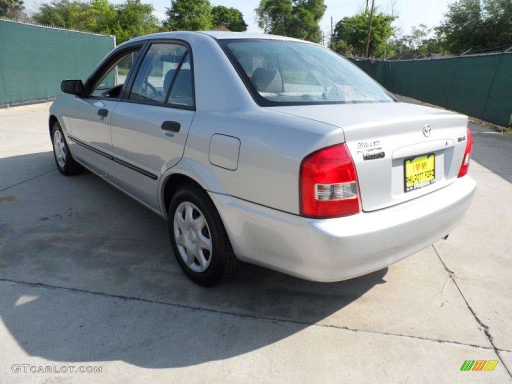 2000 Protege DX - Highlight Silver Metallic / Gray photo #5