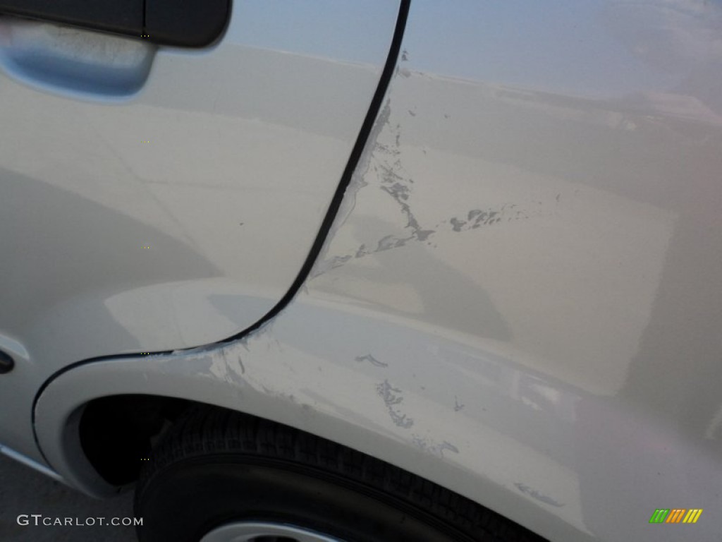 2000 Protege DX - Highlight Silver Metallic / Gray photo #23