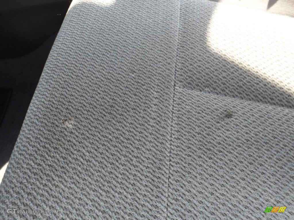 2000 Protege DX - Highlight Silver Metallic / Gray photo #37