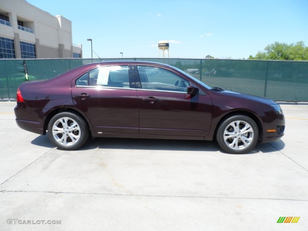 2012 Fusion SE - Bordeaux Reserve Metallic / Camel photo #2