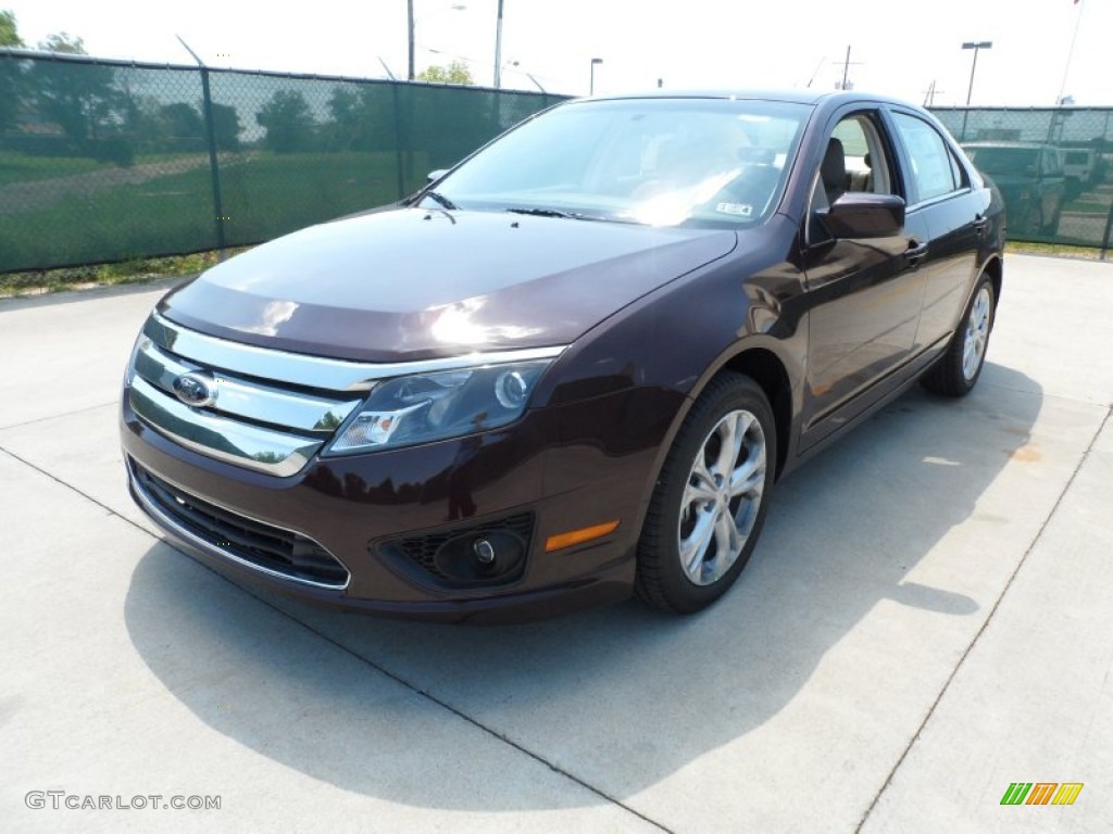 2012 Fusion SE - Bordeaux Reserve Metallic / Camel photo #7