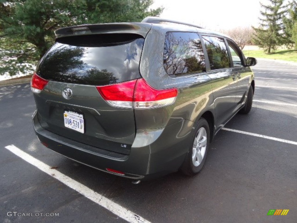 2012 Sienna LE - Cypress Green Pearl / Bisque photo #7
