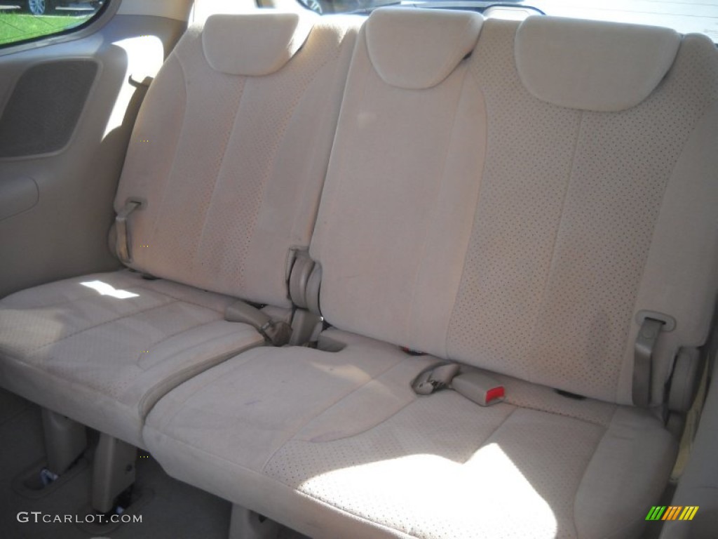 2007 Entourage GLS - Cosmic White / Beige photo #15