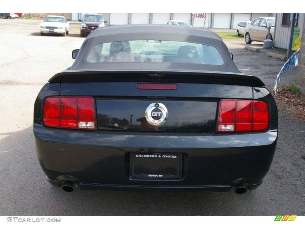 2006 Mustang GT Premium Convertible - Black / Red/Dark Charcoal photo #13