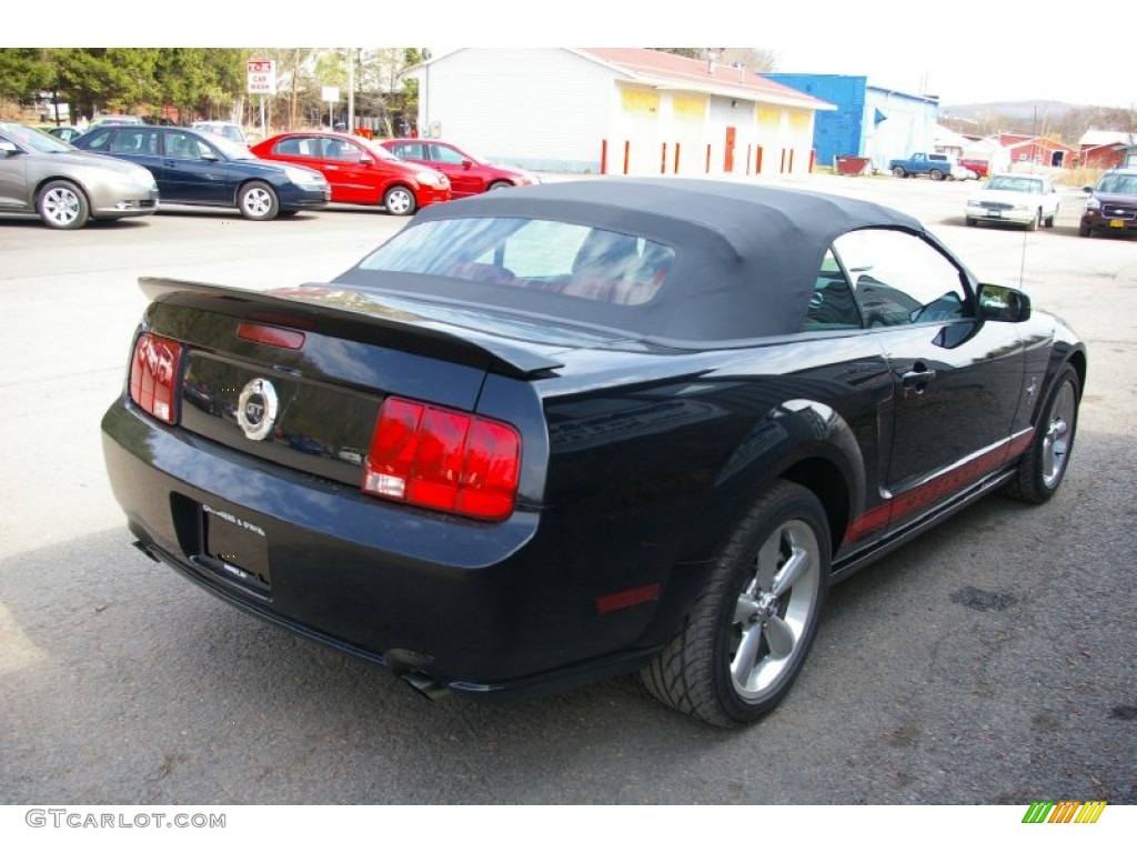 2006 Mustang GT Premium Convertible - Black / Red/Dark Charcoal photo #15
