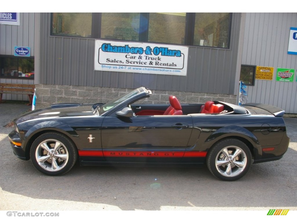 2006 Mustang GT Premium Convertible - Black / Red/Dark Charcoal photo #20