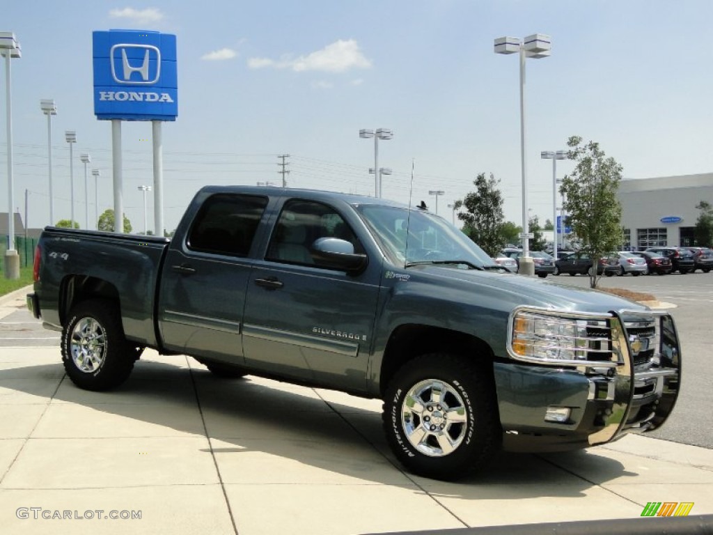 2009 Silverado 1500 Hybrid Crew Cab 4x4 - Blue Granite Metallic / Light Cashmere photo #3