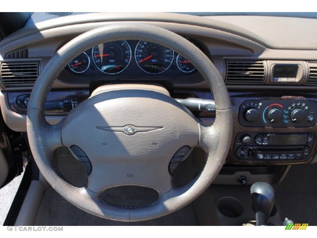 2004 Chrysler Sebring LXi Convertible Sandstone Steering Wheel Photo #62966525