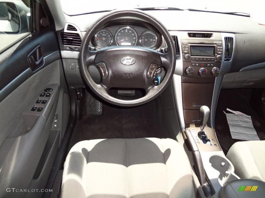 2009 Sonata GLS - Bright Silver / Gray photo #6