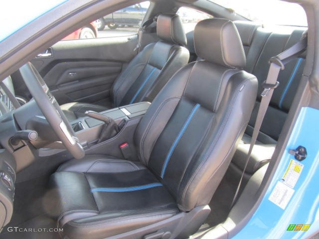 Charcoal Black/Grabber Blue Interior 2010 Ford Mustang GT Premium Coupe Photo #62968021