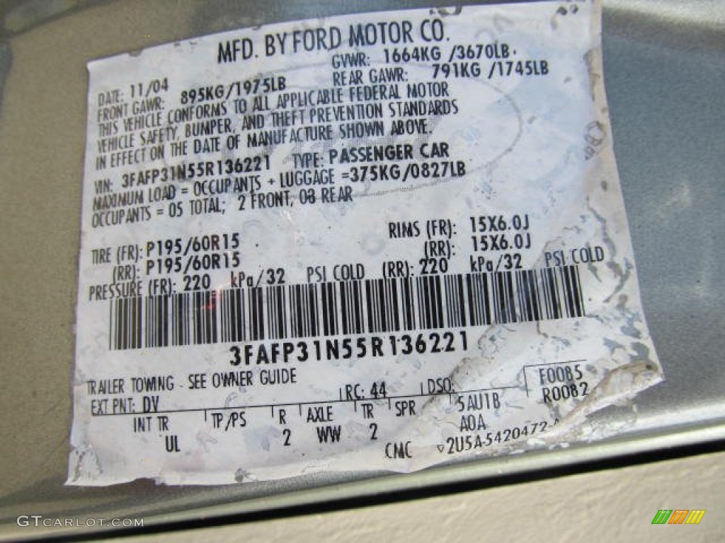 2005 Focus Color Code DV for Light Tundra Metallic Photo #62968144