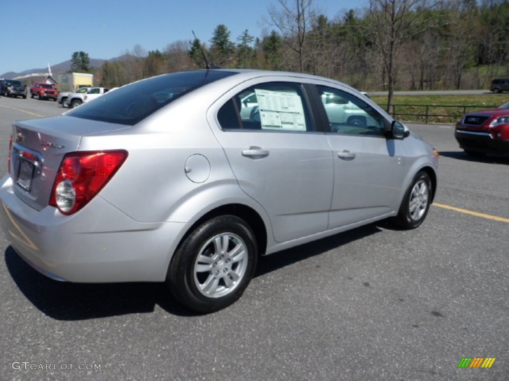 2012 Sonic LT Sedan - Silver Ice Metallic / Jet Black/Dark Titanium photo #9