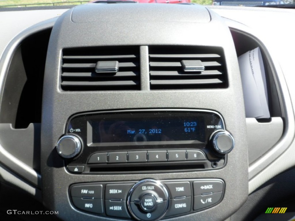 2012 Sonic LT Sedan - Silver Ice Metallic / Jet Black/Dark Titanium photo #17