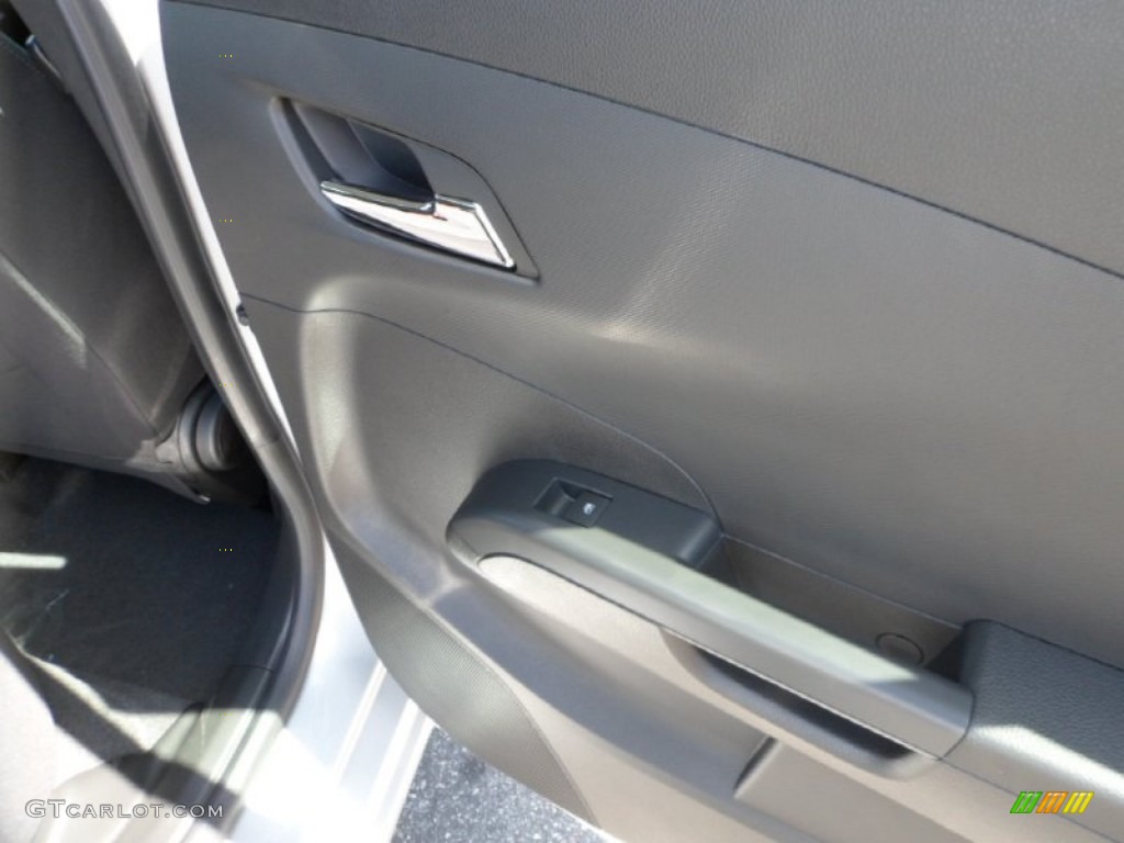 2012 Sonic LT Sedan - Silver Ice Metallic / Jet Black/Dark Titanium photo #21