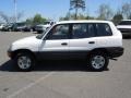 Natural White - RAV4 4WD Photo No. 3