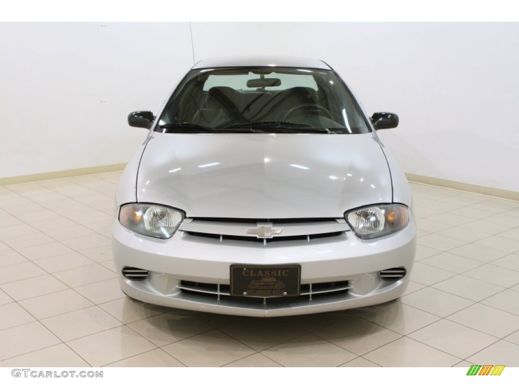 2003 Cavalier LS Sedan - Ultra Silver Metallic / Graphite Gray photo #2