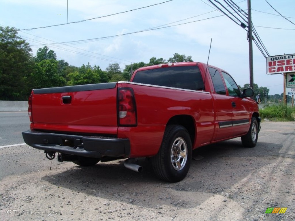 2004 Silverado 1500 LS Extended Cab - Victory Red / Dark Charcoal photo #5