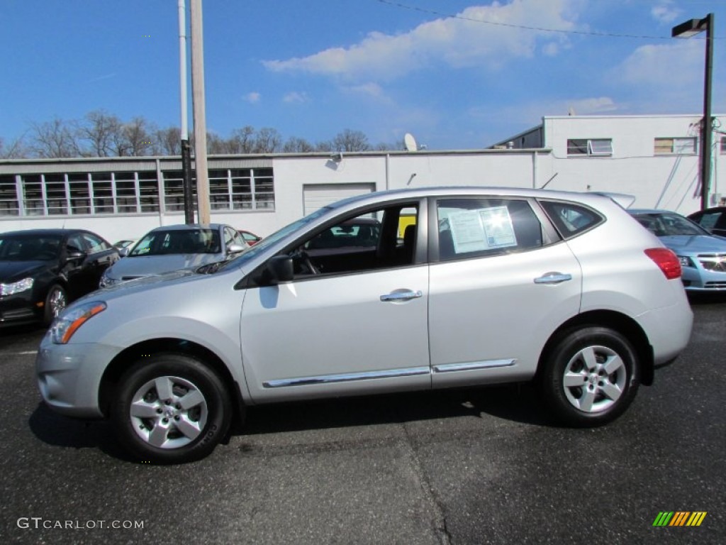 2011 Rogue S AWD - Silver Ice Metallic / Black photo #4