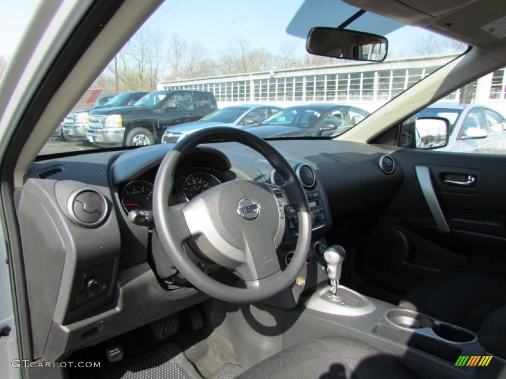 2011 Rogue S AWD - Silver Ice Metallic / Black photo #9