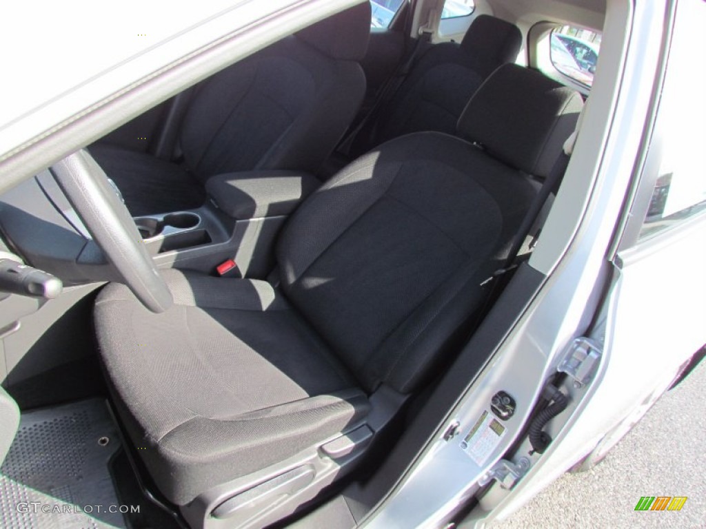 2011 Rogue S AWD - Silver Ice Metallic / Black photo #11
