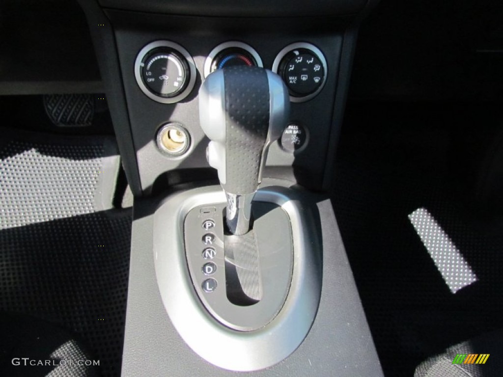 2011 Rogue S AWD - Silver Ice Metallic / Black photo #13