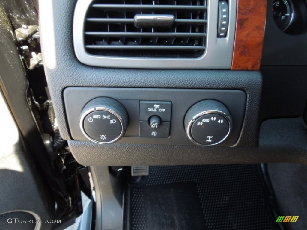 2012 GMC Yukon SLT 4x4 Gauges Photo #62978909