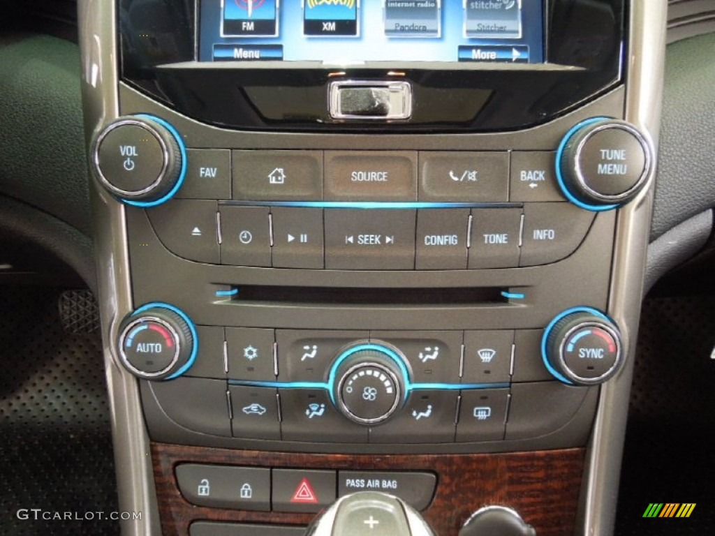 2013 Chevrolet Malibu ECO Controls Photo #62979922