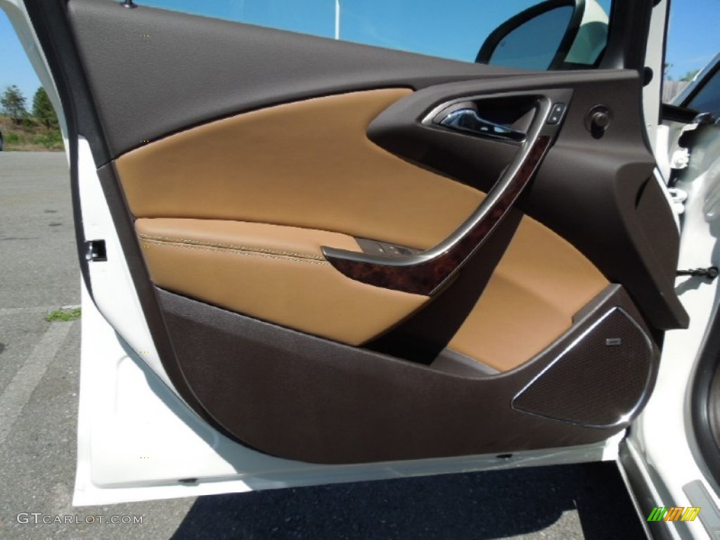 2012 Buick Verano FWD Choccachino Door Panel Photo #62980268
