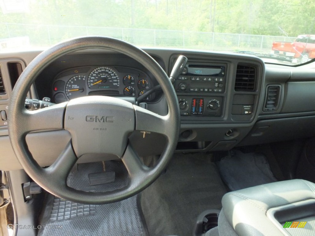 2004 GMC Sierra 1500 Regular Cab Pewter Dashboard Photo #62981654