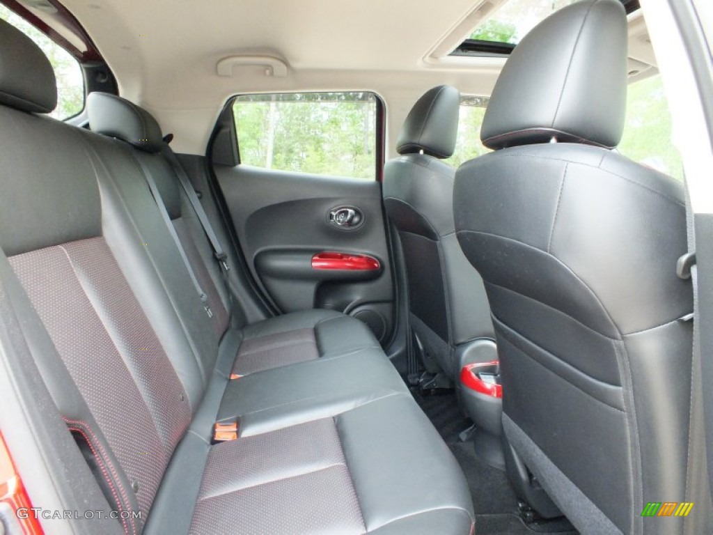 Black/Red w/Red Trim Interior 2011 Nissan Juke SL Photo #62982012