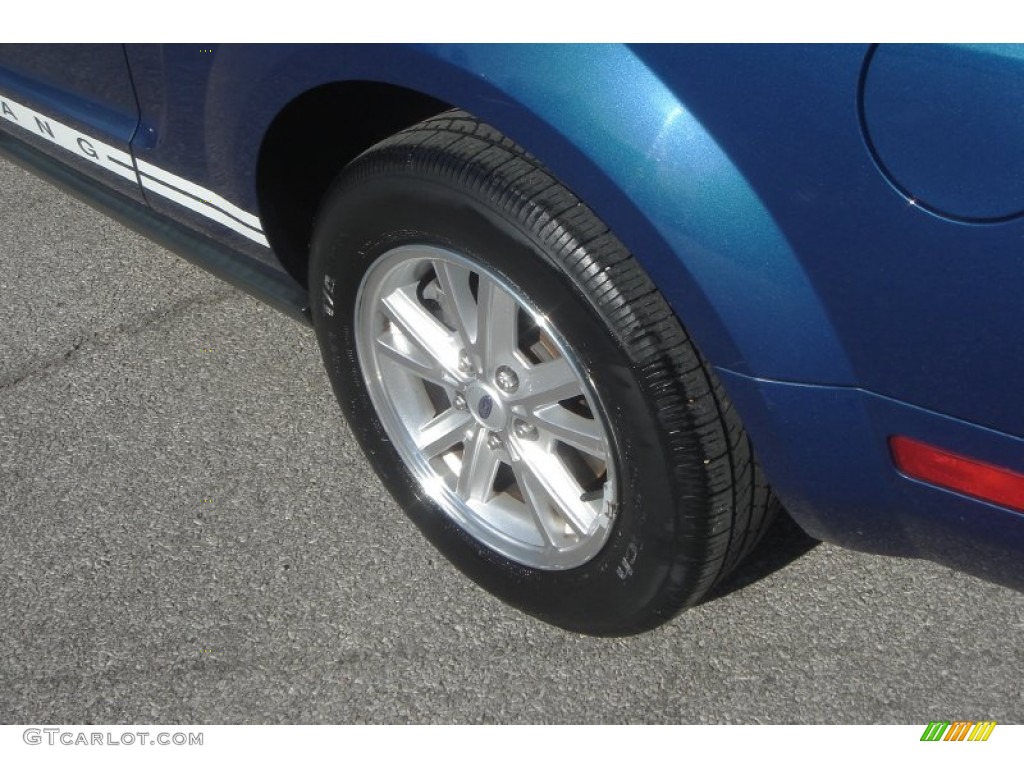 2009 Ford Mustang V6 Coupe Wheel Photo #62982271