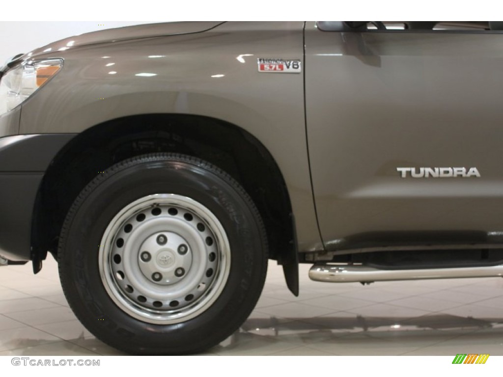 2010 Tundra Double Cab 4x4 - Pyrite Brown Mica / Graphite Gray photo #29