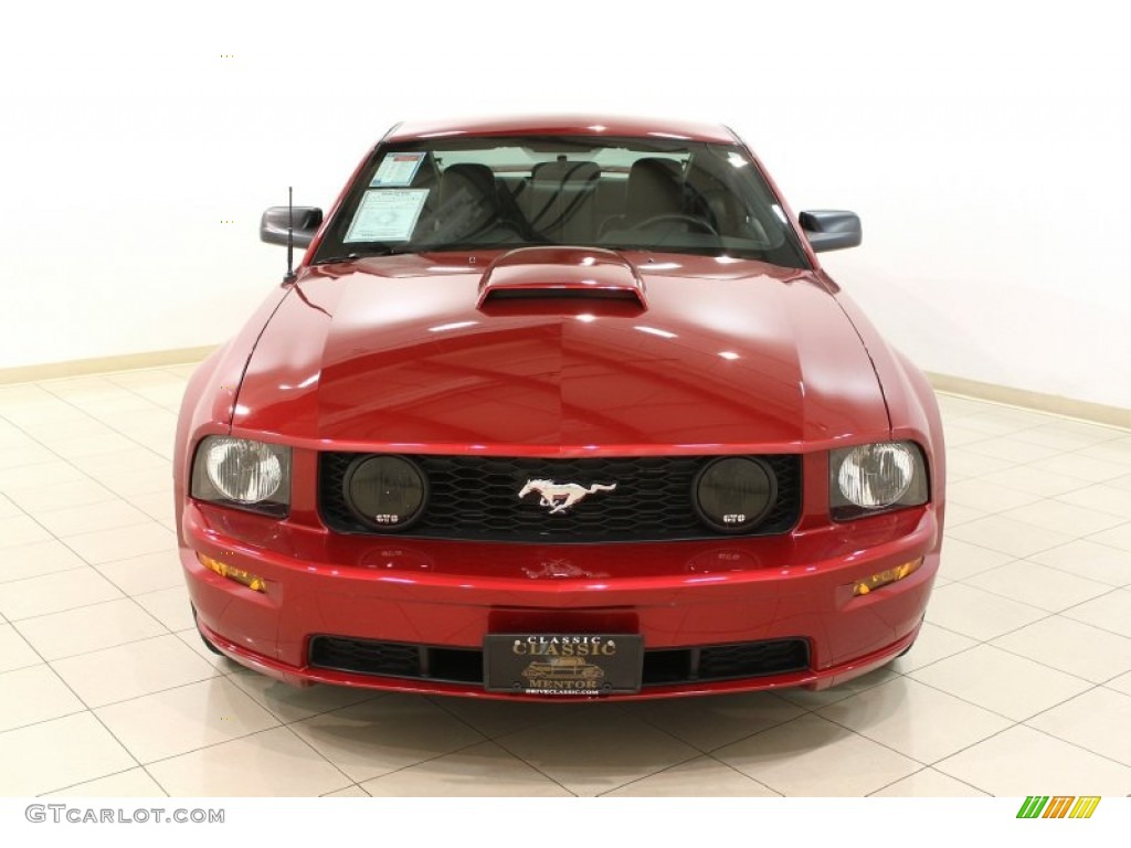 2006 Mustang GT Premium Coupe - Redfire Metallic / Dark Charcoal photo #3