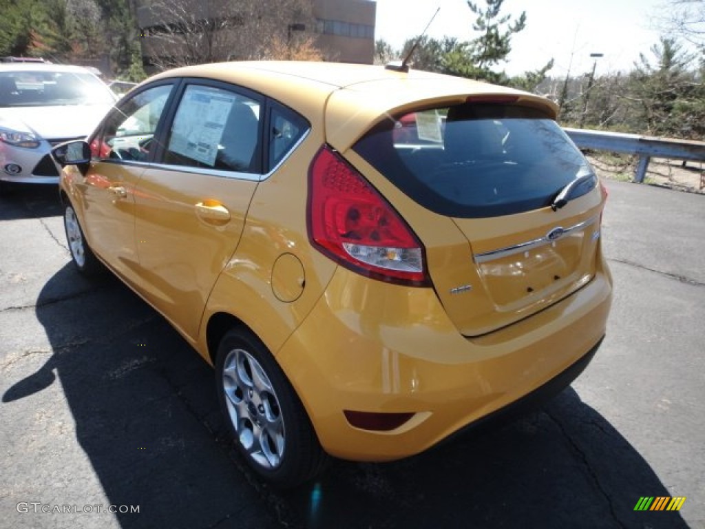 2012 Fiesta SES Hatchback - Yellow Blaze Metallic Tri-coat / Charcoal Black photo #4