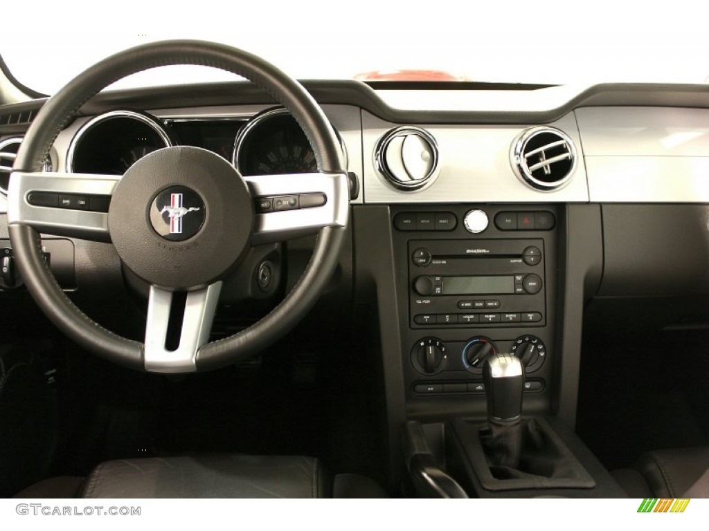 2006 Mustang GT Premium Coupe - Redfire Metallic / Dark Charcoal photo #26