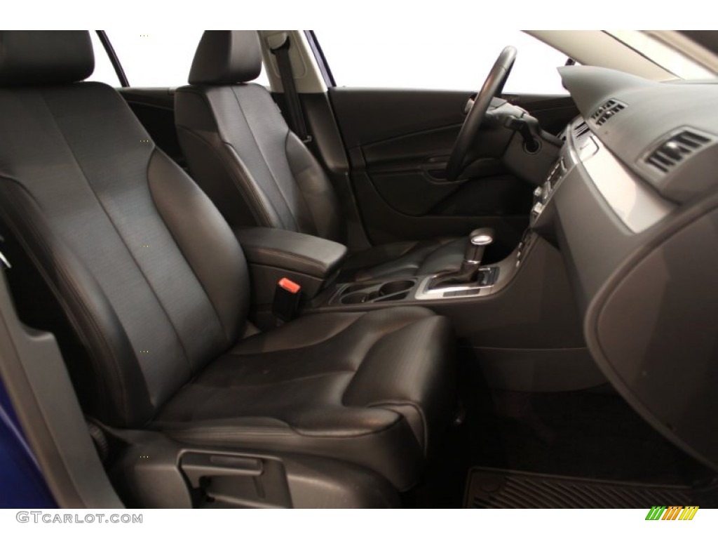 2009 Passat Komfort Sedan - Cobalt Blue Metallic / Deep Black photo #13
