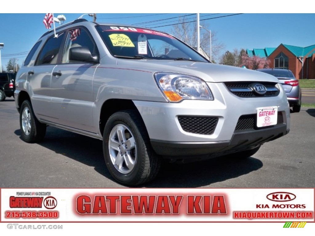 Bright Silver Kia Sportage