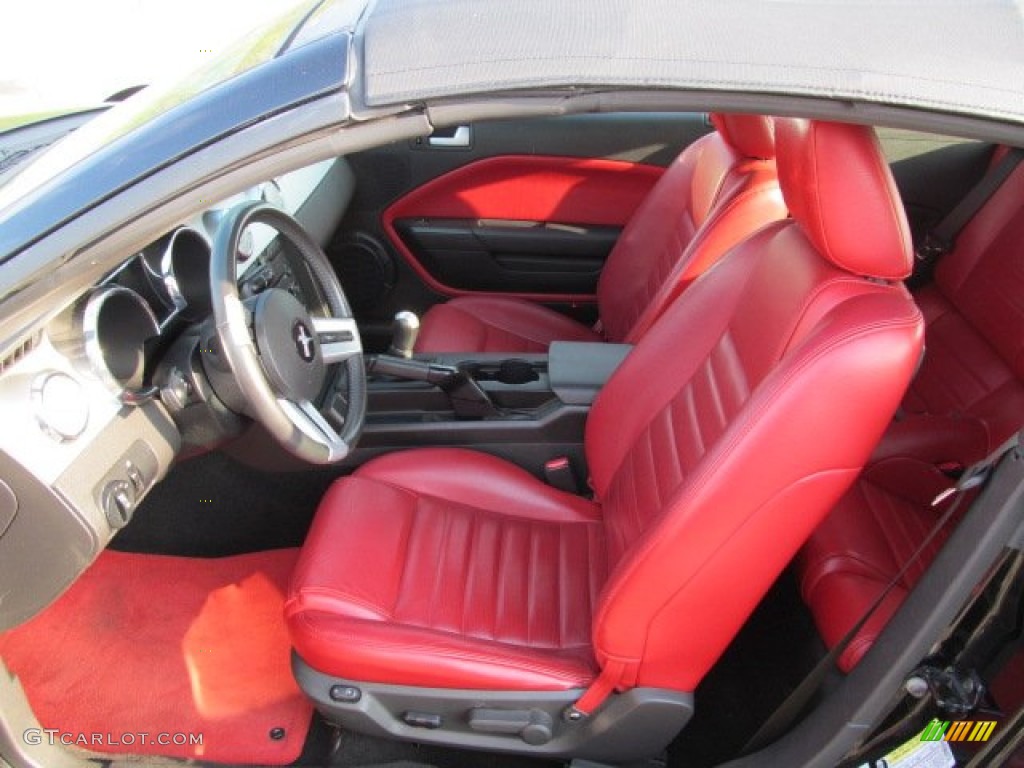Red Leather Interior 2005 Ford Mustang V6 Premium Convertible Photo #62987561