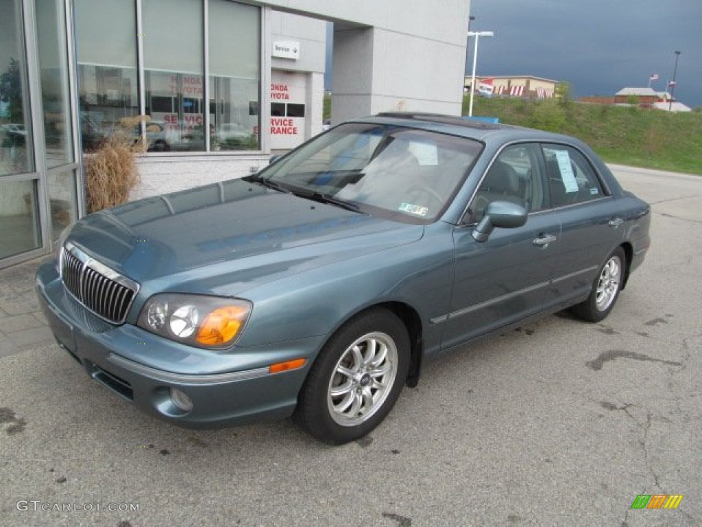 2002 XG350 Sedan - Celadon Green / Beige photo #2